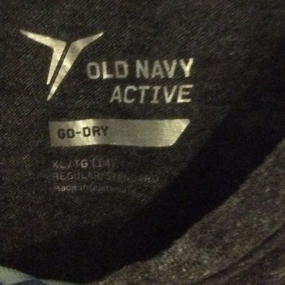 t-shirt - Picture 2 of 2